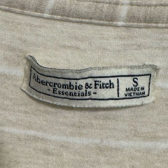 Abercrombie & Fitch Essentials Beige Stripe Long Sleeve V-Neck Top Women’s S Y2K - Picture 7 of 8